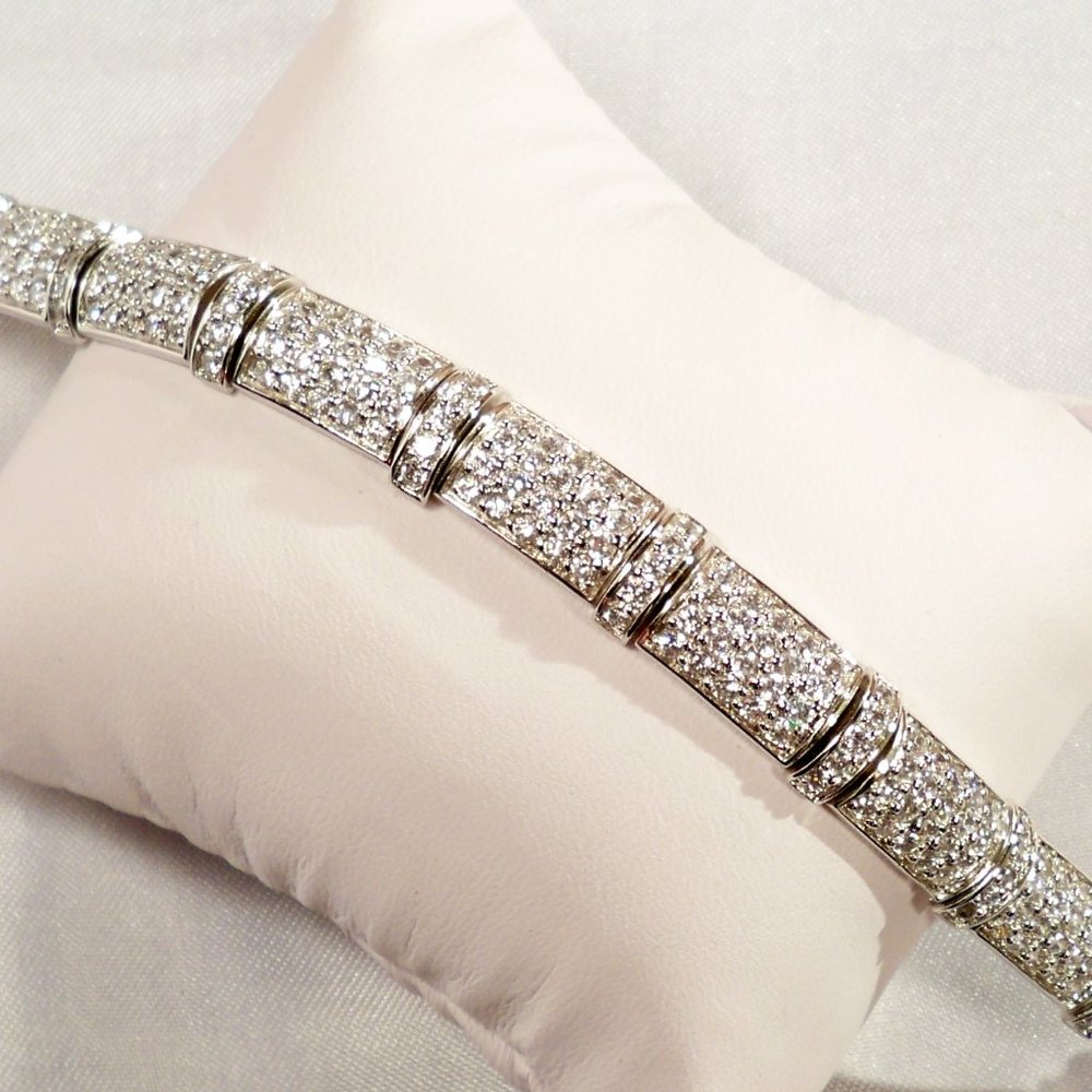 NEW Dome Cubic Zirconias Silver Vintage DESIGNER Bracelet